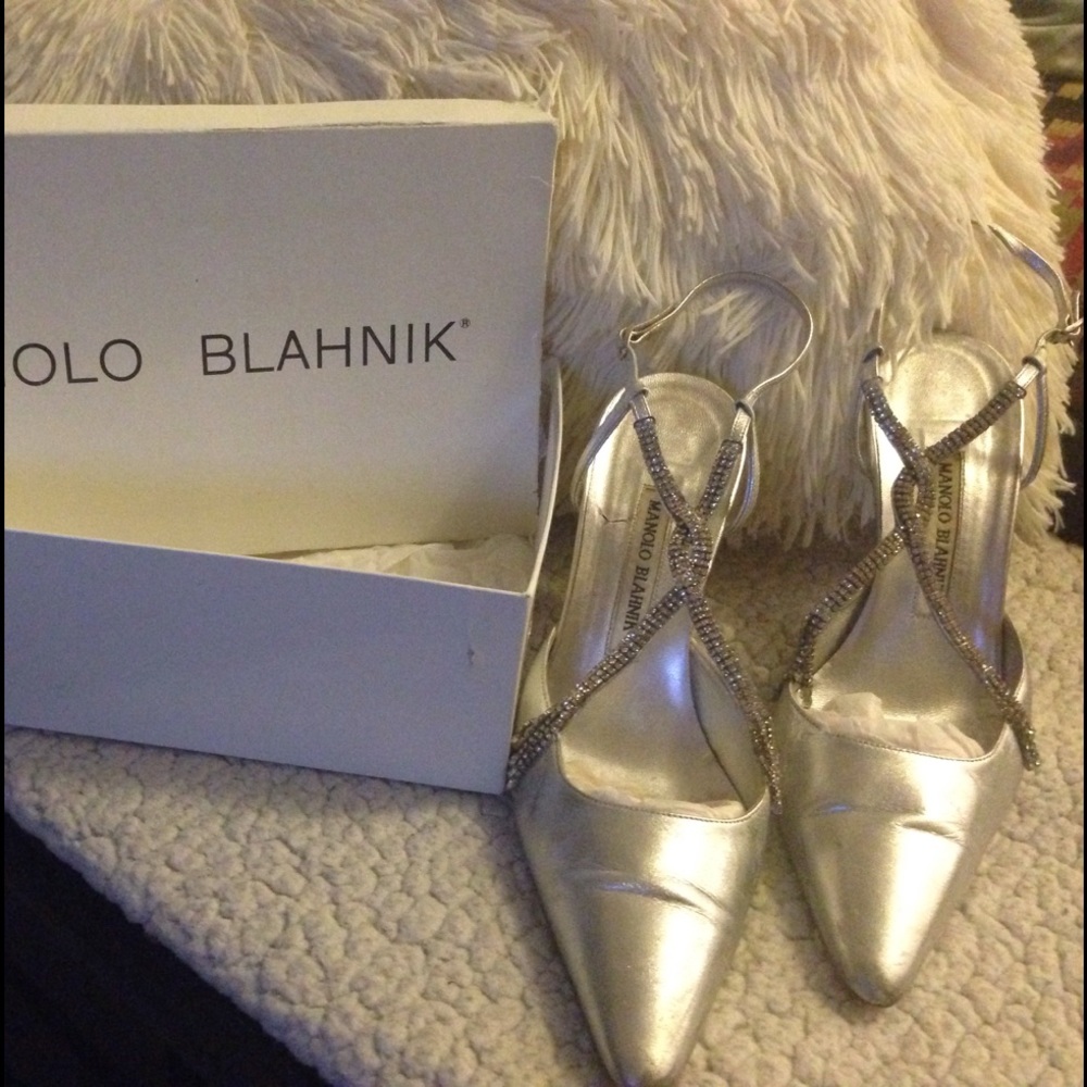 Manolo Blahnik Silver Heels (Size 39)